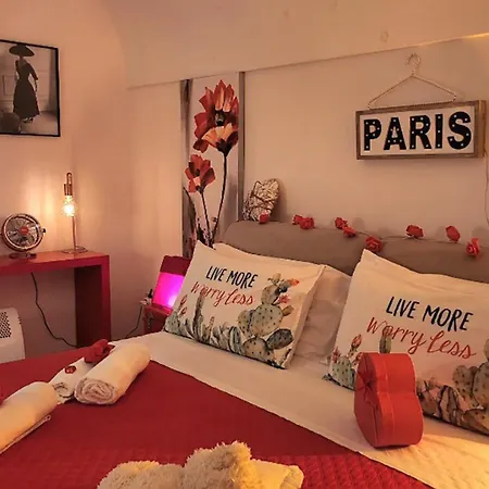 Lägenhet Yourhome - La Dimora Di Nonna Angela